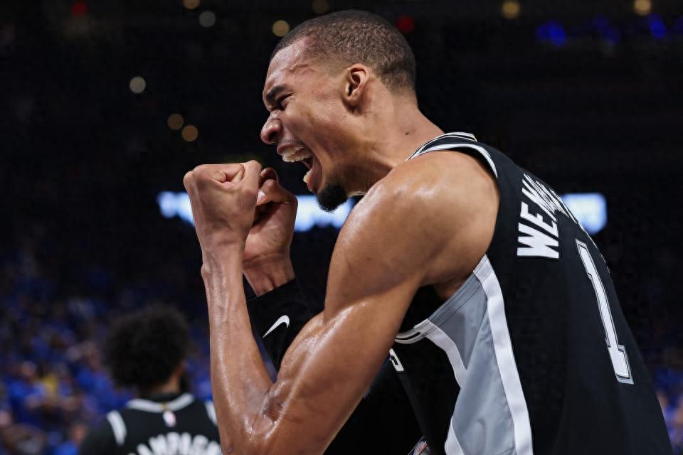 Phỏng vấn độc quyền ESPN với Wembanyama: Khóa huấn luyện Thiếu Lâm bị thổi phồng, Popovich luôn là người lái tàu của chúng tôi