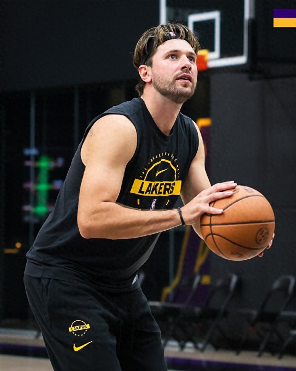 Doncic trở lại Los Angeles và lập tức bắt đầu tập luyện! Anh đang nghiêm túc chuẩn bị cho mùa giải mới – liệu anh có thể dẫn dắt Lakers đi đến đâu?
