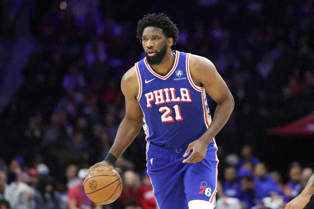 Embiid bị ám, lại gục ngã trước khi playoffs bắt đầu