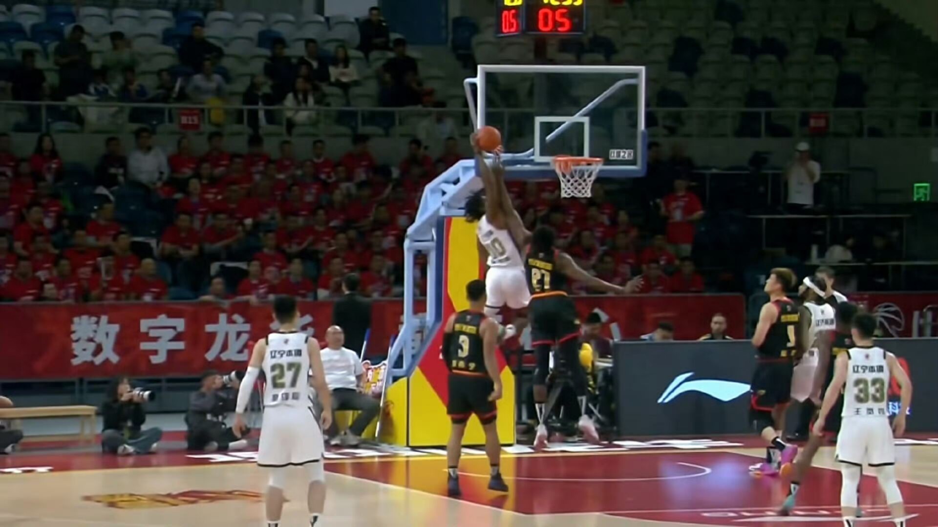 Lại thua! Hạ Hi Ninh ghi 29+6+6 điểm, Chu Peng ném bóng quyết định, Liêu Ninh thất thủ trước Thâm Quyến, nhận chuỗi 3 trận thua liên tiếp