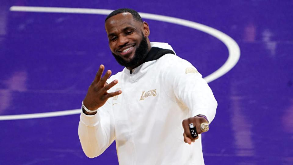 Sự giá trị của việc LeBron James vào chung kết bị nghi ngờ! 9 lần vượt qua khu vực yếu hơn: nhiều nhất trong lịch sử NBA