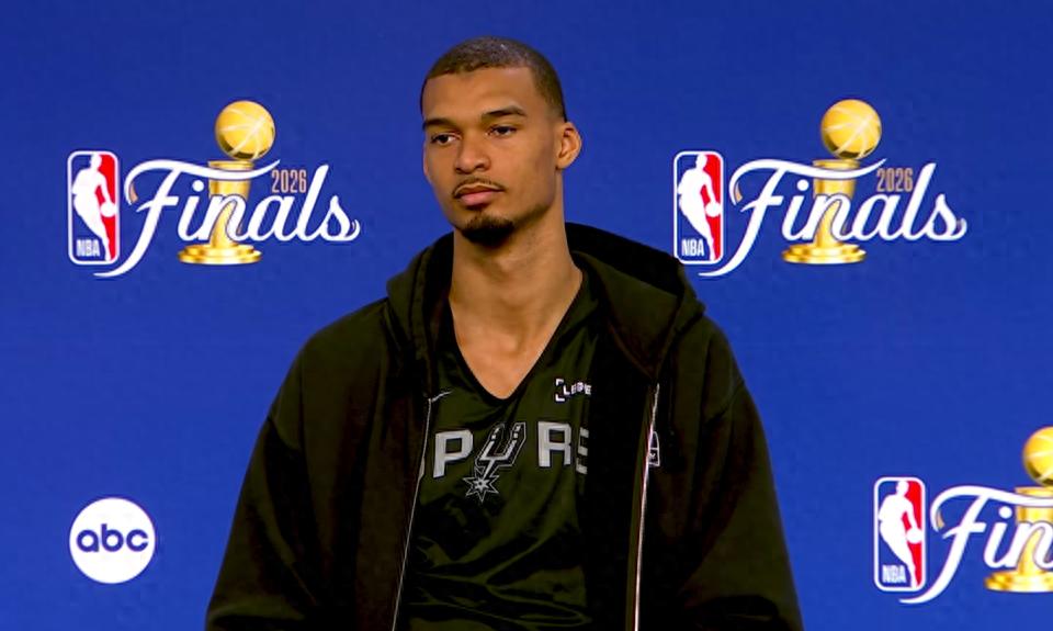 Ngày truyền thông G3 chung kết của Spurs: Wembanyama chấp nhận hiện tại, chặn đứng sự xao lãng; Castle tiết lộ cuộc trò chuyện với Popovich