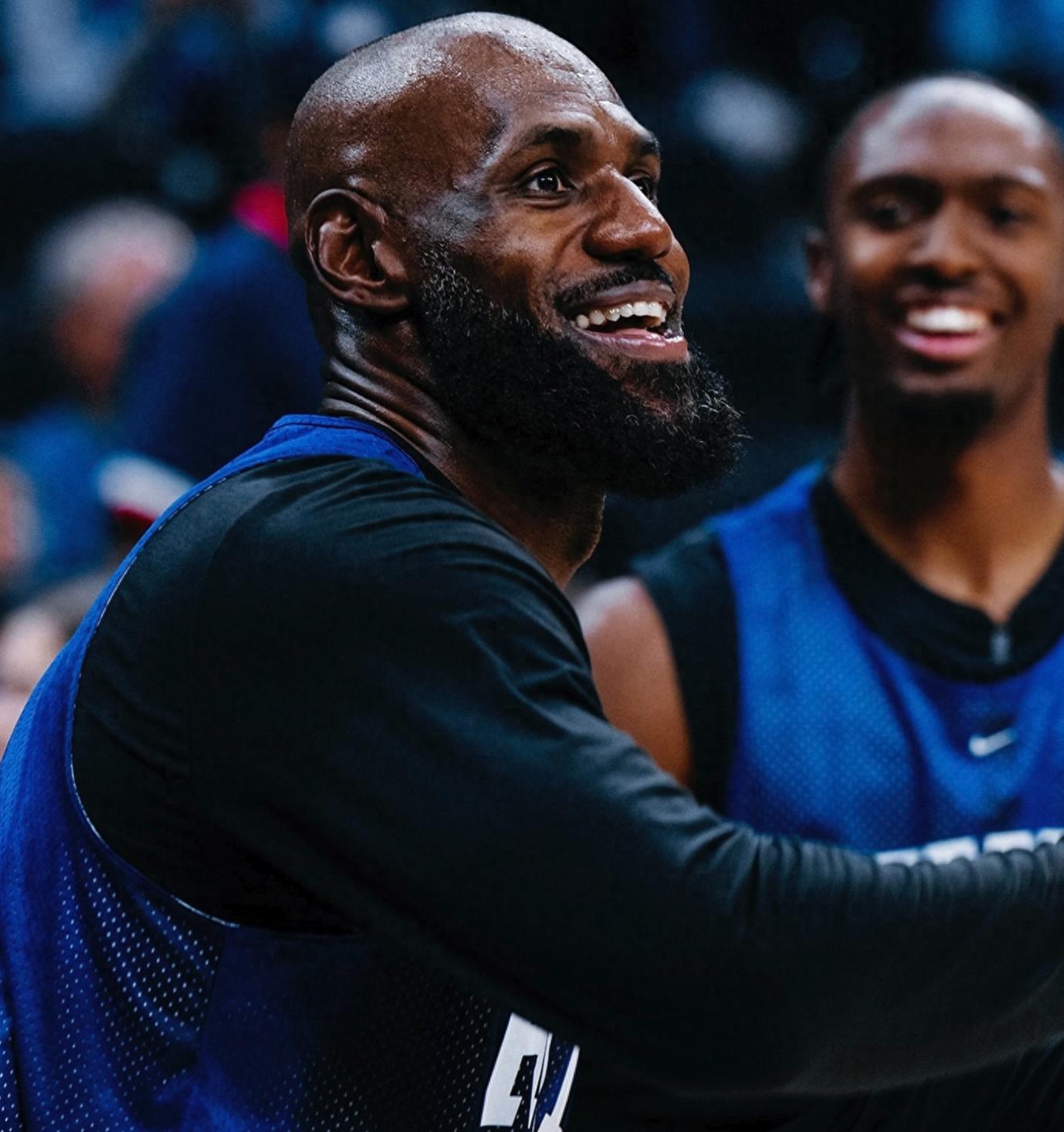 LeBron James chói sáng dẫn dắt đội giành chiến thắng đầu tiên! Năm bài học đáng chú ý khiến người hâm mộ 76ers vô cùng phấn khích.