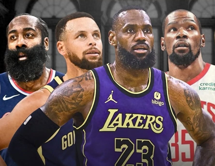 Huyền thoại bất tử! NBA chính thức tán dương bốn siêu sao: James, Durant, Curry và Harden cùng nhau lập nên kỳ tích ghi điểm mới