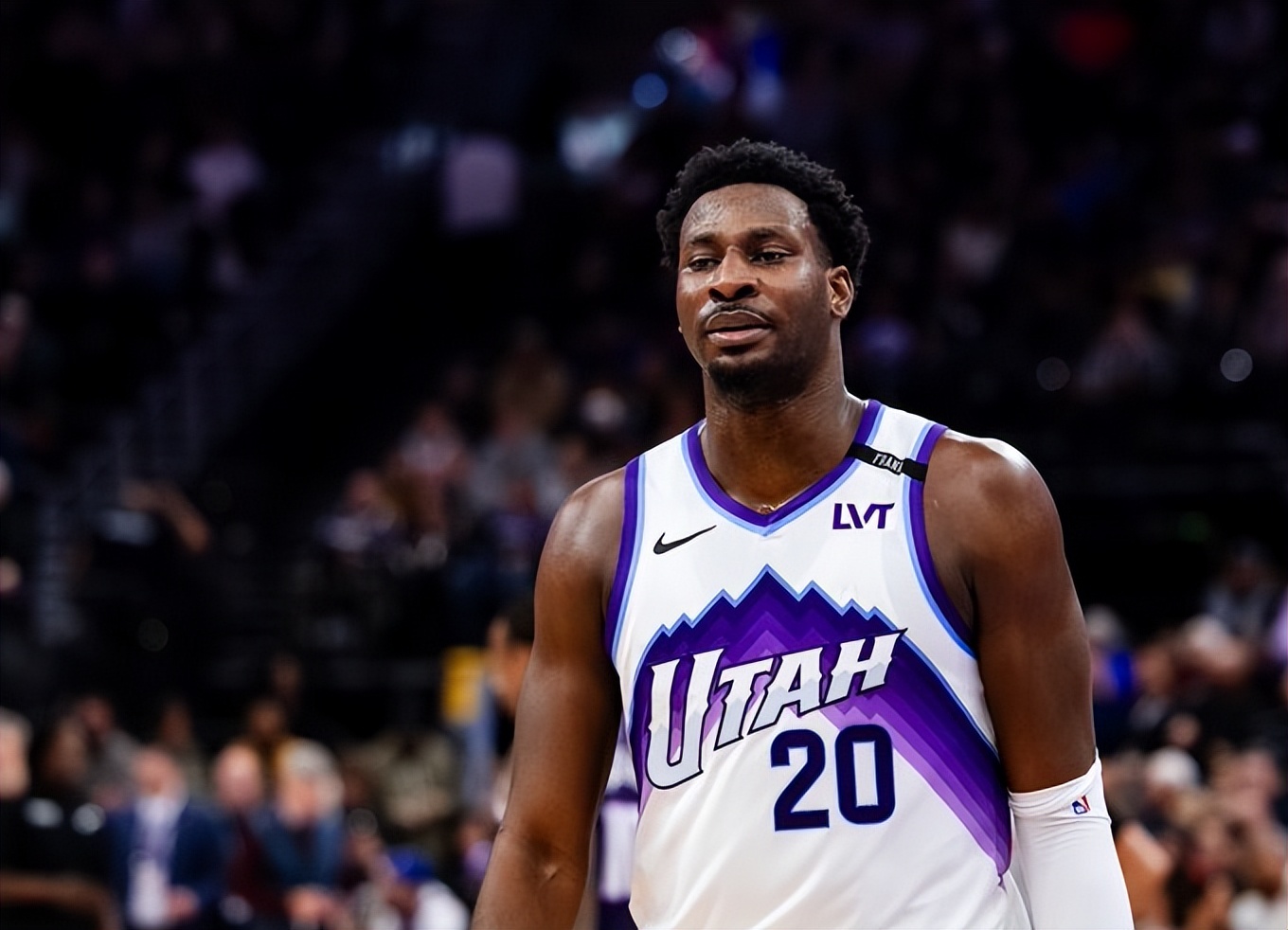 Có thể mùa giải sẽ kết thúc sớm! Utah Jazz chính thức thông báo Jaren Jackson Jr. sẽ trải qua phẫu thuật, liệu đội có thể yên tâm buông xuôi?