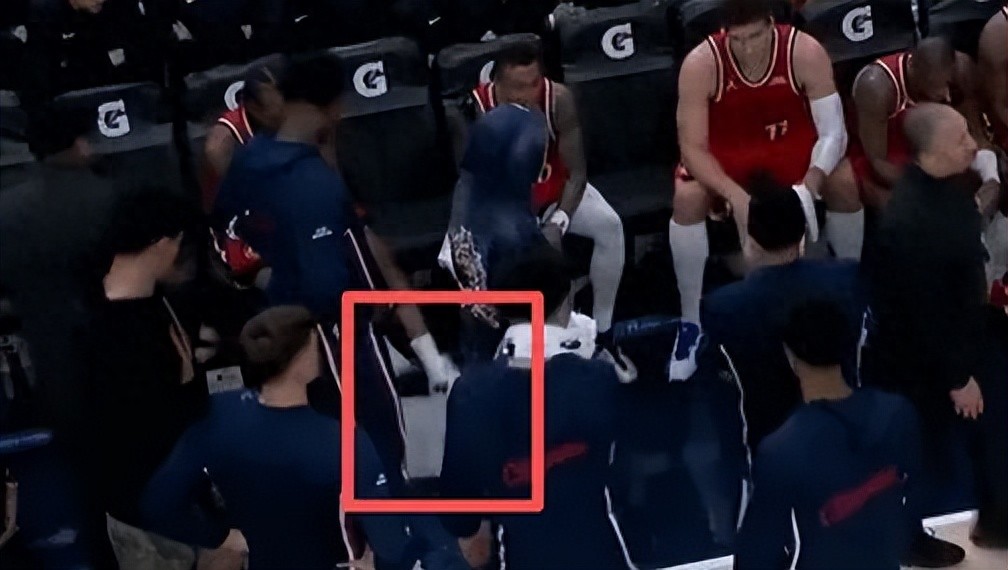 7-21! Leonard đá bay bảng chiến thuật! Rối loạn, Clippers lại rối tung lên