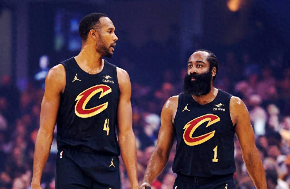 Mobley: Harden rất tự tin không bị làm rối nhịp, chơi cùng anh ấy tôi học được chi tiết hơn