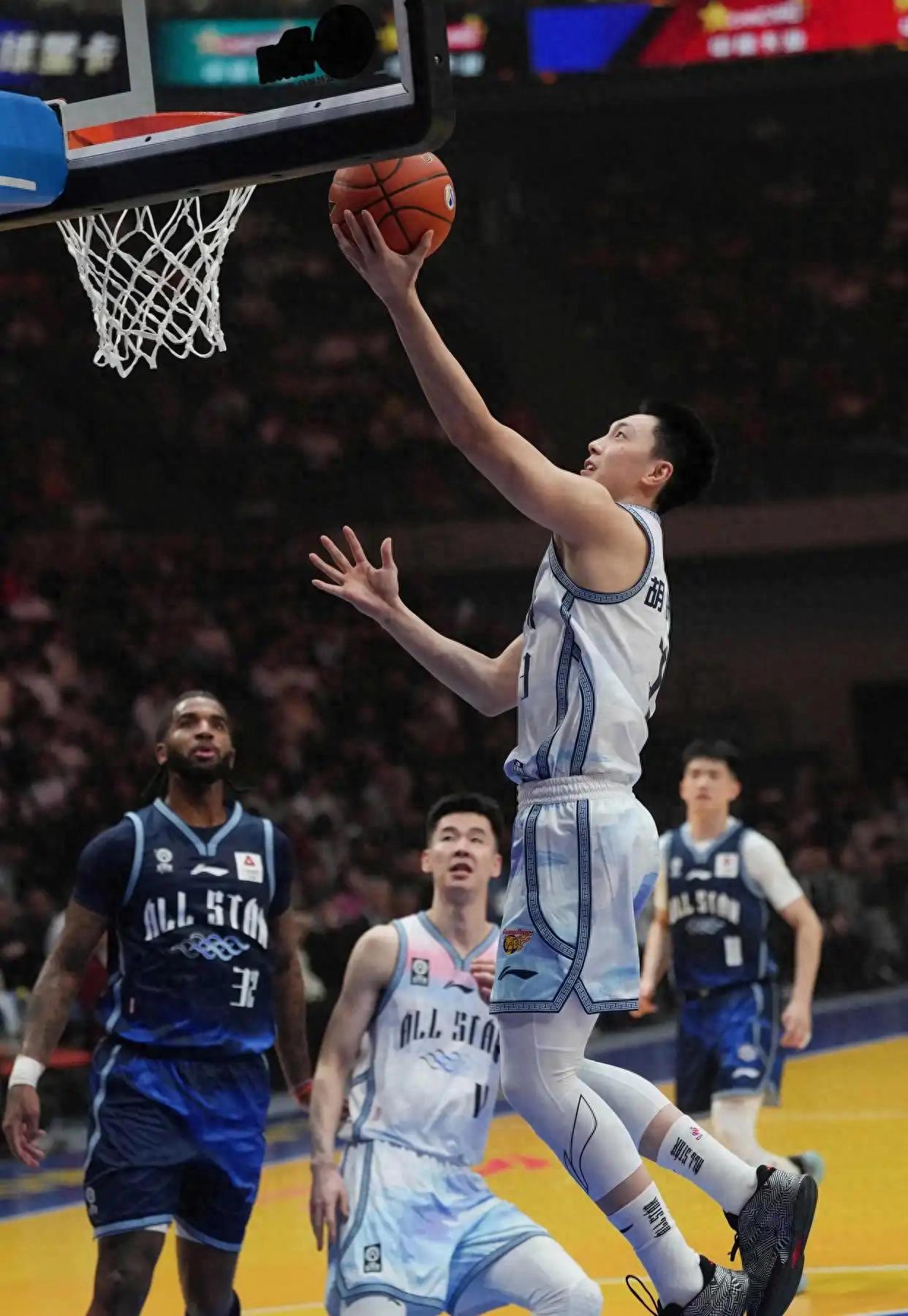 Tổng điểm gần phá kỷ lục! Xu Jie 35 điểm được bầu chọn MVP, đội Ngôi sao Nam thắng lớn đội Ngôi sao Bắc