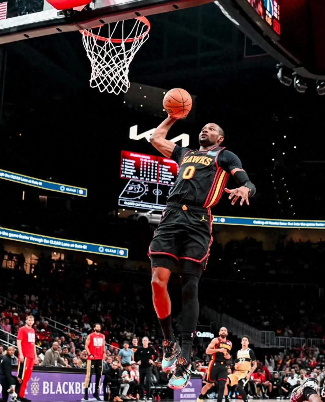 Trận đấu đầu tiên sau khi rời Warriors, Kuminga cười tít cả trận