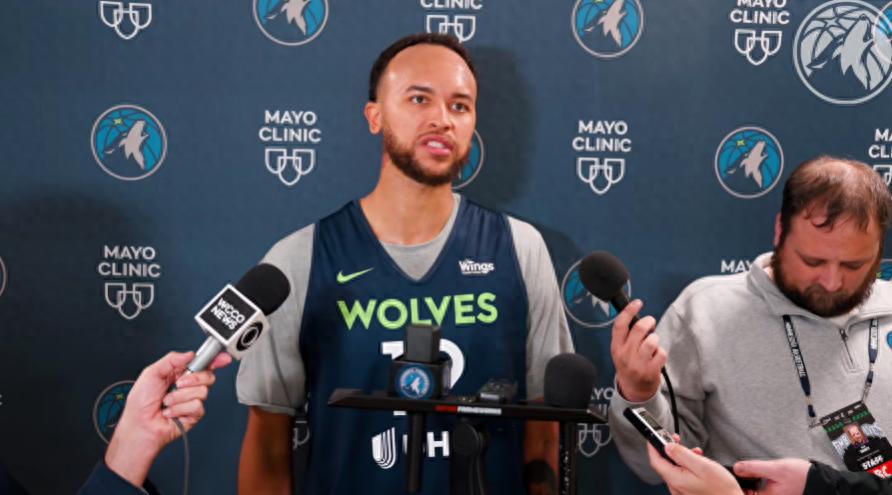 Lý Khải Nhĩ chính thức xuất hiện: Bà ngoại khuyên tôi đến Timberwolves, thích làm đồng đội với "chiến binh" Edwards