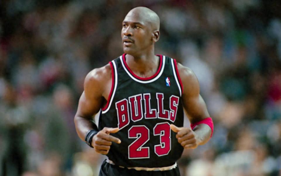 Jordan: Tôi thấy may mắn vì sinh ra ở thời đại của mình – giờ đây các cầu thủ đang gánh thêm nhiều áp lực ngoài lề sân cỏ.