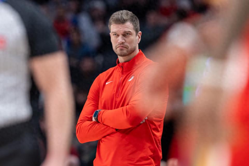 Chauncey Billups bị sa thải? Chủ sở hữu Portland chỉ muốn trả cho HLV 1 triệu USD/năm: bằng 1/4 giá trị thị trường