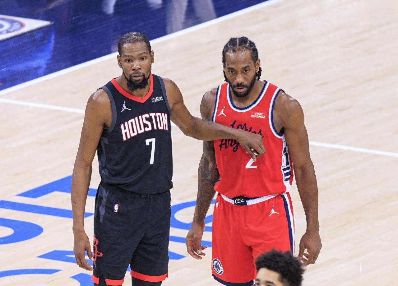 Durant ghi 22 điểm, Leonard 41+8+5, Harden 29 điểm, Clippers thắng đậm Rockets, trả được món nợ cũ.