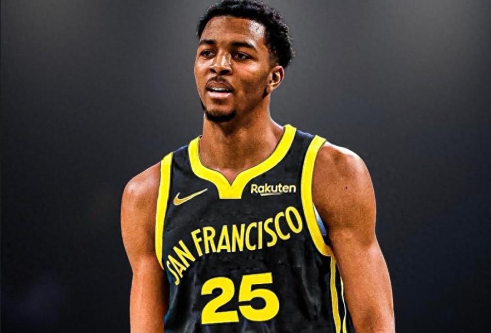 Chiến binh có thể dùng Kuminga để đổi lấy Murphy? ESPN đưa ra phương án trao đổi ba đội: còn phải kèm theo ba lượt chọn vòng một