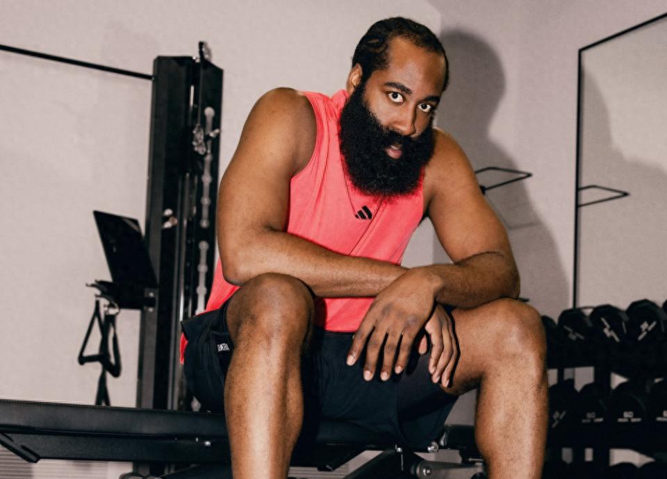 Harden quá vị tha! Chủ tịch và HLV trưởng Cavaliers đều khen ngợi: phối hợp điều chỉnh hợp đồng + chiêu mộ Watson