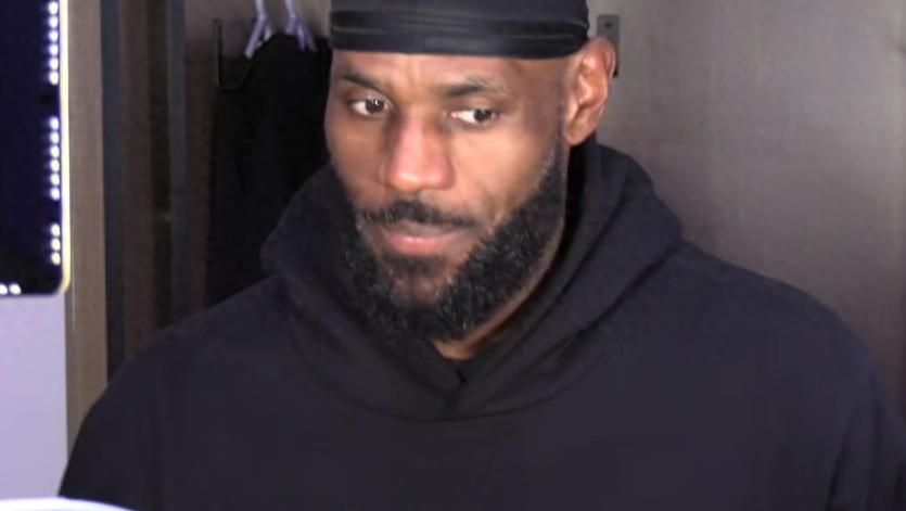 James phản hồi báo cáo của ESPN: Những chuyện đó hoàn toàn không ảnh hưởng đến tôi, tôi và Jeanie luôn tôn trọng lẫn nhau