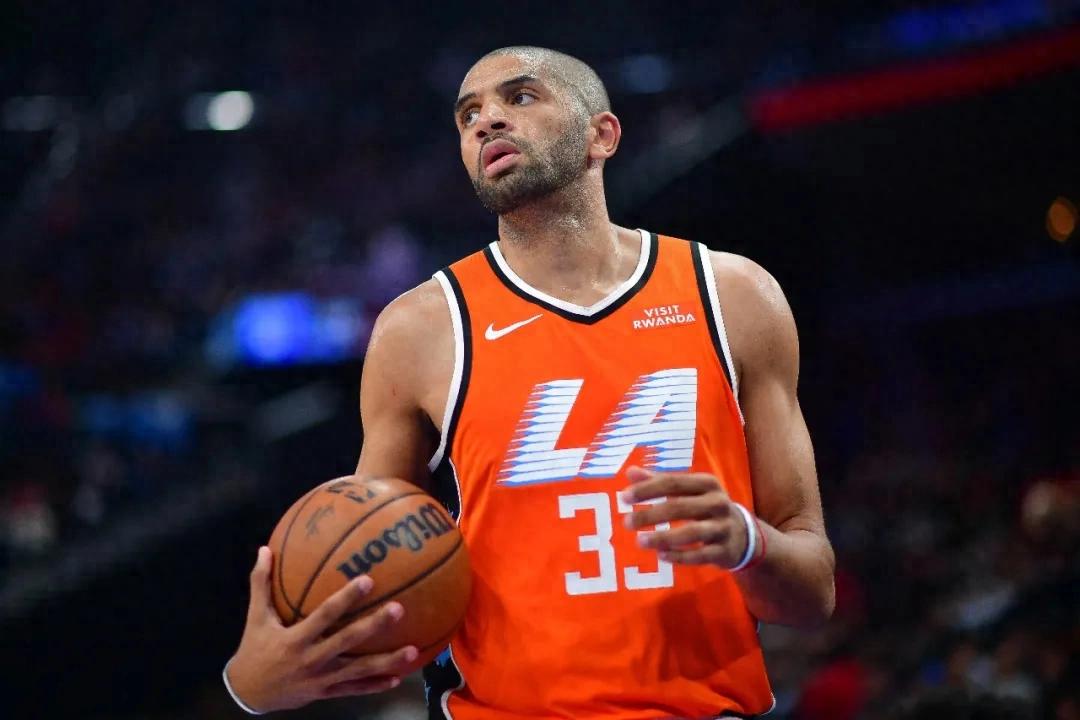 Ai hàng long phục hổ? Nicholas Batum!
