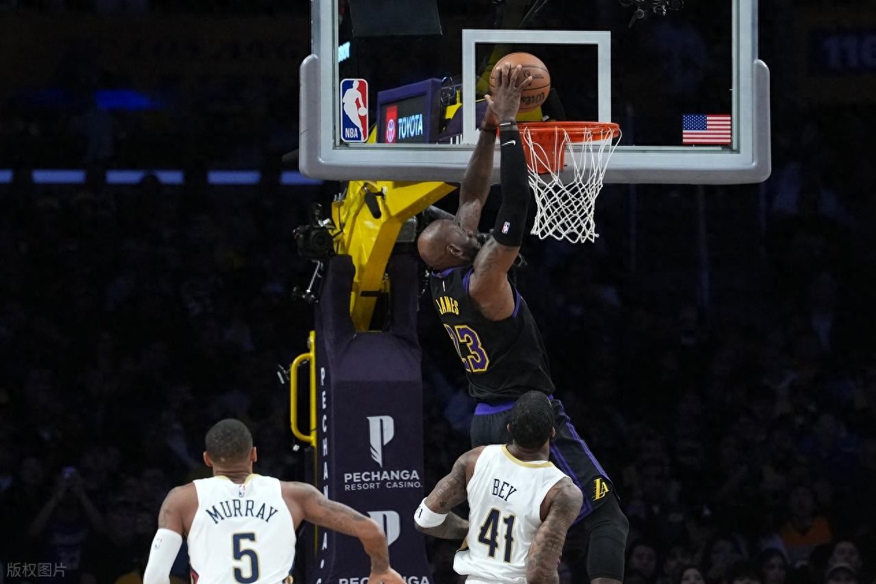 Ba trận thắng liên tiếp! James 21+7+7, Dončić 27+10+7, Zion trở lại ghi 24 điểm vô ích, Lakers đánh bại Pelicans