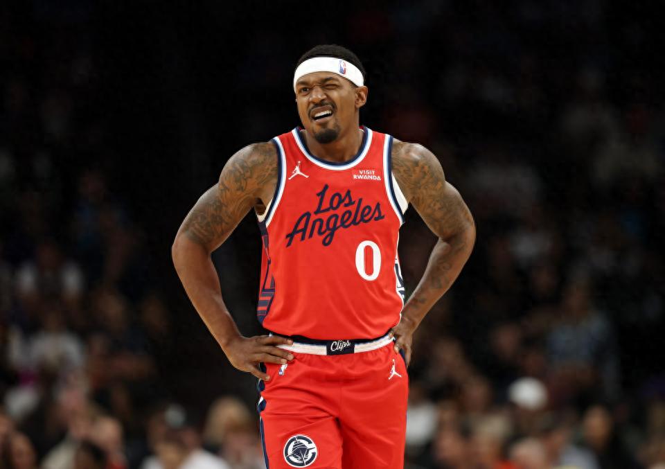 Clipper đã nộp đơn xin đặc cách chấn thương cho Bradley Beal: Hạn mức 2,677,000 USD, phải giảm lương mới được sử dụng