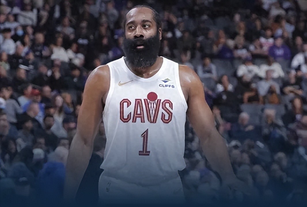 Yang Hansen, chính là người bị trọng tài NBA nhắm đến.