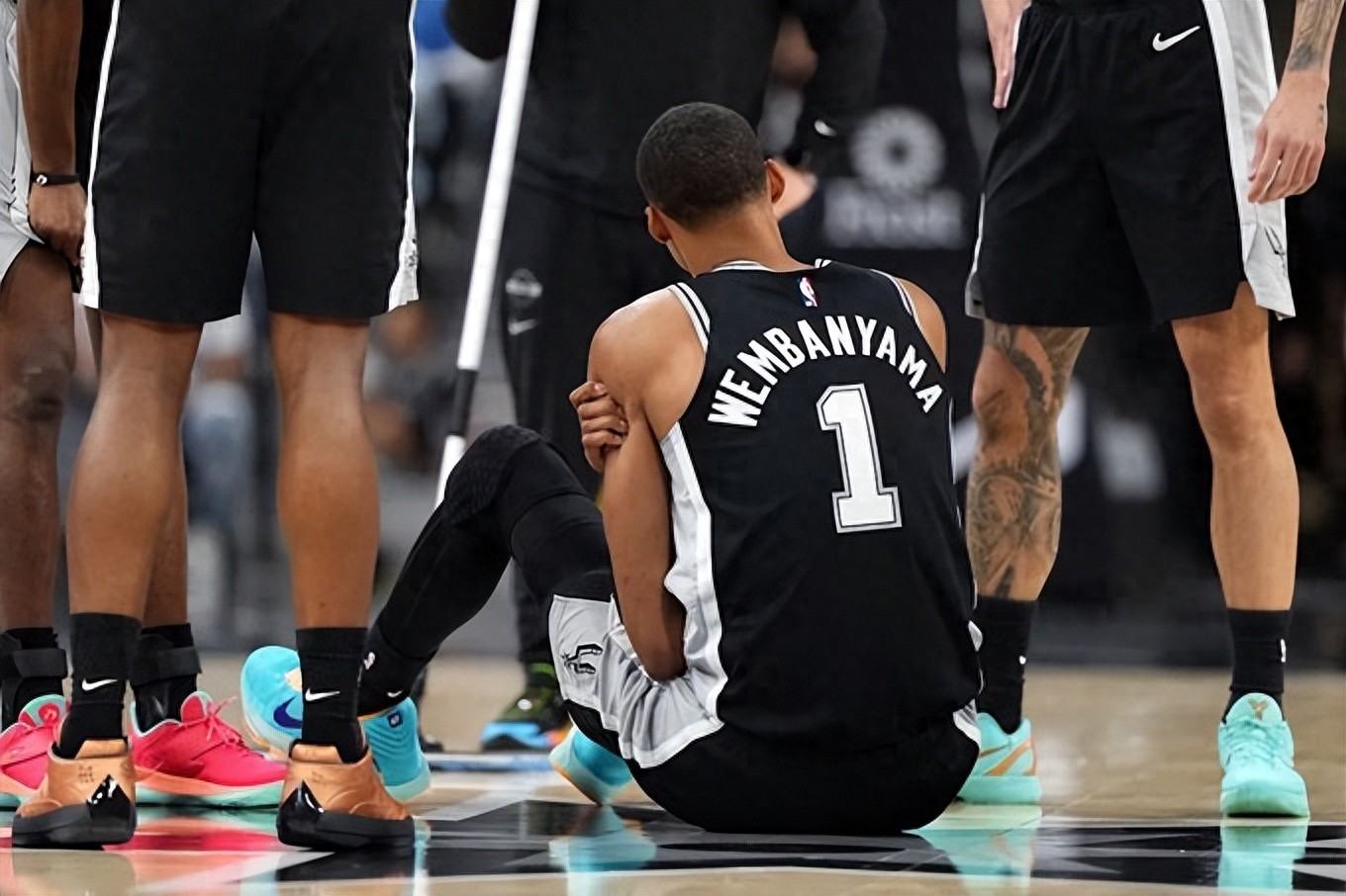 Phân tích chi tiết về tình hình đánh giá giải thưởng sau khi Wembanyama bị thương: chỉ cần thi đấu 1 trận trong 3 trận cuối, đạt 20 phút sẽ đủ điều kiện