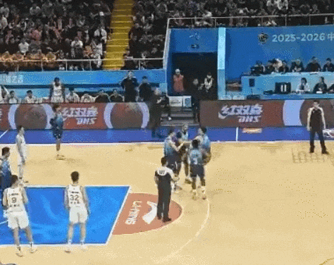 Thật tồi tệ! Chào mừng tân binh NBA vòng đầu! Đội Ningbo hủy hợp đồng ngay lập tức