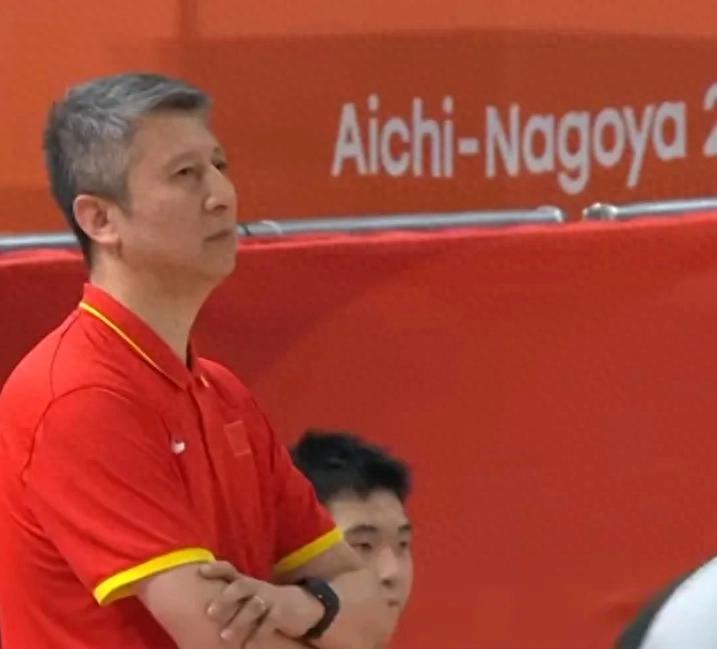 Hy vọng đội tuyển bóng rổ nam Trung Quốc đừng tìm kiếm những cái cớ rẻ mạt nữa.