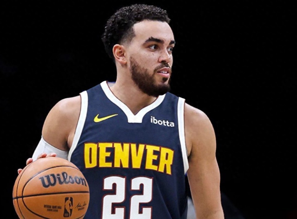 Mục tiêu của Rockets bị cướp mất! Tyus Jones chính thức ký hợp đồng với Nuggets: Sẽ đảm nhận vai trò dự bị cho Murray để tranh chức vô địch