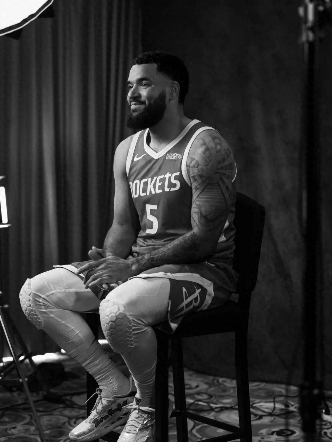 1 năm 25 triệu USD! Tái xuất tại NBA China Games! Động cơ mạnh nhất của Houston Rockets.