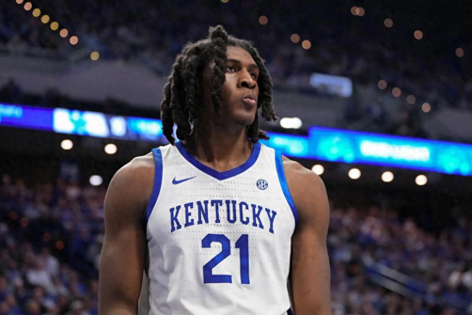 Người khai phá liên tục ba năm chọn tuyển nội tuyến? Truyền thông Mỹ đề xuất săn lùng tiền đạo cao 2m06, có thể tranh giành thời gian với Hàn Sâm