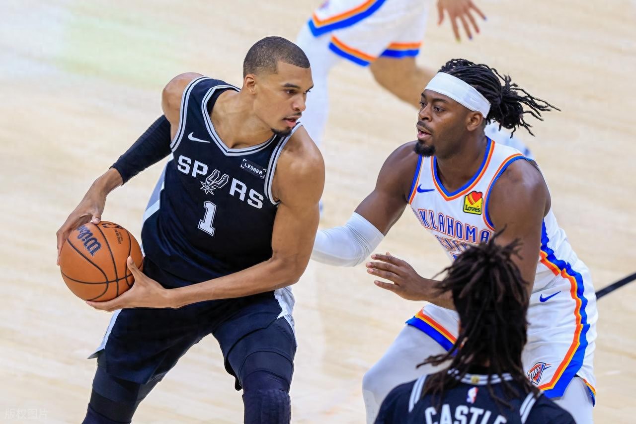 Loạt trận thứ 7 đã đến! Alexander chỉ ghi 15 điểm, Wembanyama 28+10, Spurs đánh bại Thunder ở hiệp 3, tổng tỷ số 3-3
