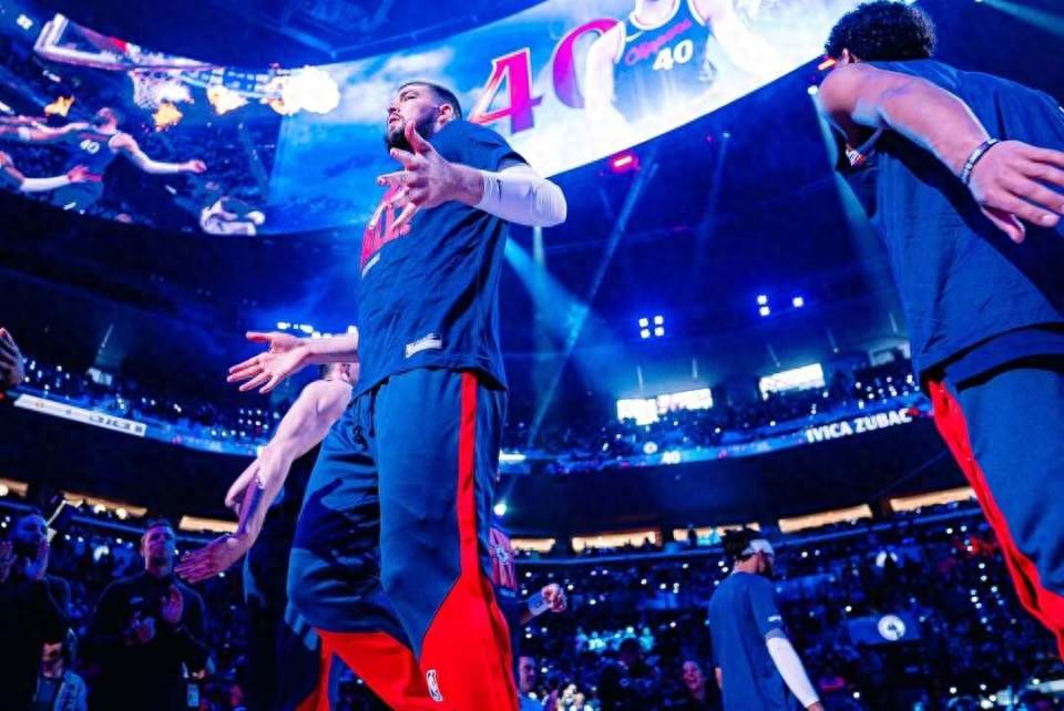 Zubac chia tay Clippers đầy cảm xúc! Đây là một trong những khoảnh khắc khó khăn nhất trong cuộc đời tôi, mãi mãi không quên bảy năm đã qua