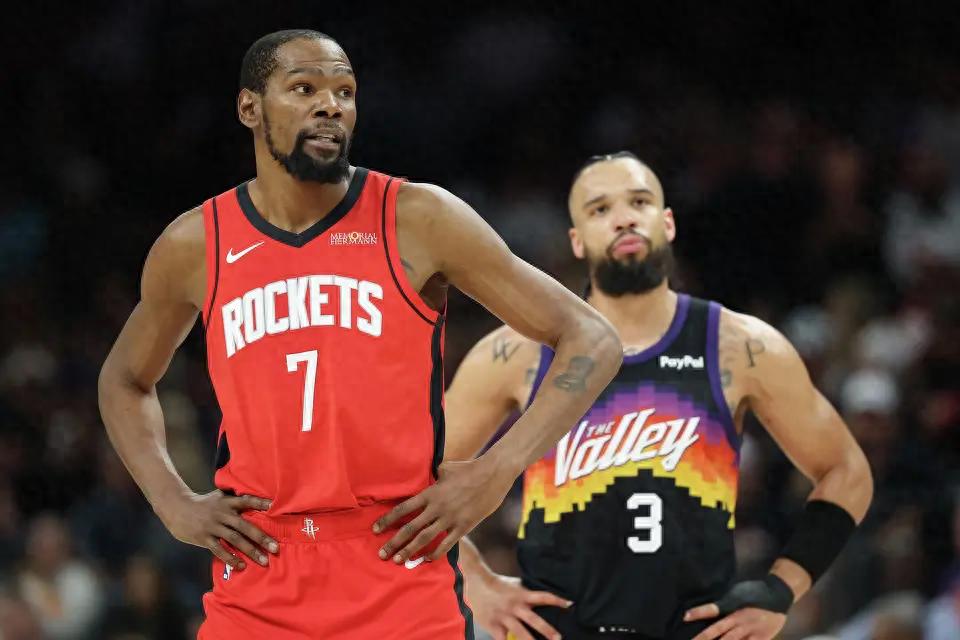 Lời lẽ thô tục của Durant với Dillon được phơi bày: Ngay cả mùa giải tồi tệ nhất trong sự nghiệp của tôi cũng tốt hơn mùa giải đỉnh cao nhất của bạn