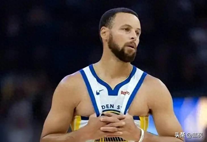 Đã từng ghi 33 điểm trong một trận cho Warriors, giờ đây anh ấy sẽ bị đội bóng giao dịch, cuối cùng cũng không thể thay thế Thompson