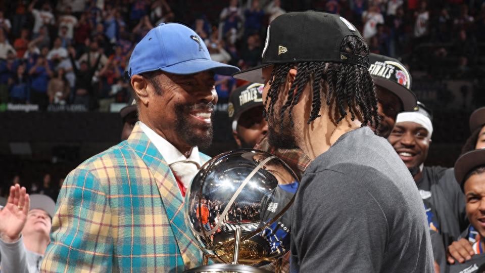 Huyền thoại New York tuyên bố sẽ quét sạch Spurs! Tự tin Knicks thắng 4-0: Wembanyama đã kiệt sức đến mức không thể chống đỡ