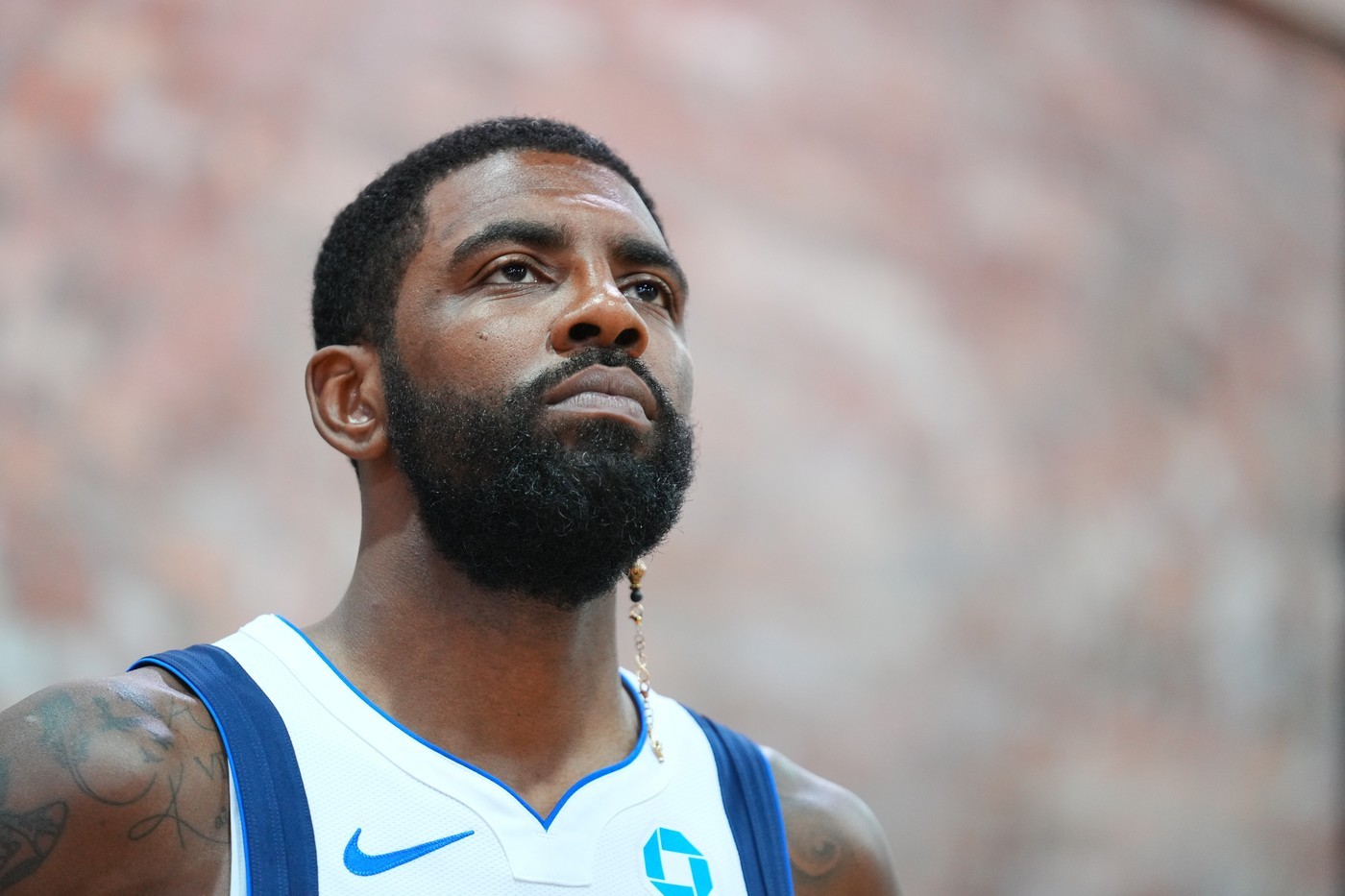 Màn tái xuất của Kyrie Irving: Từ vinh quang vô địch đến một khởi đầu mới