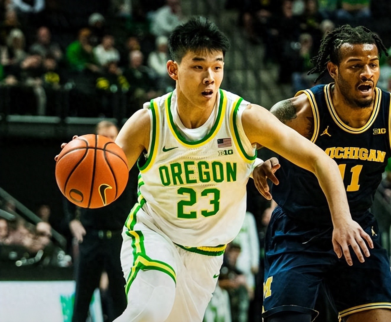 Liên tiếp 4 trận ghi điểm trên 10! Lin Vi ghi 11 điểm và 4 kiến tạo trong nửa đầu trận đấu: nửa sau trận đấu 8 lần ném không trúng điểm số