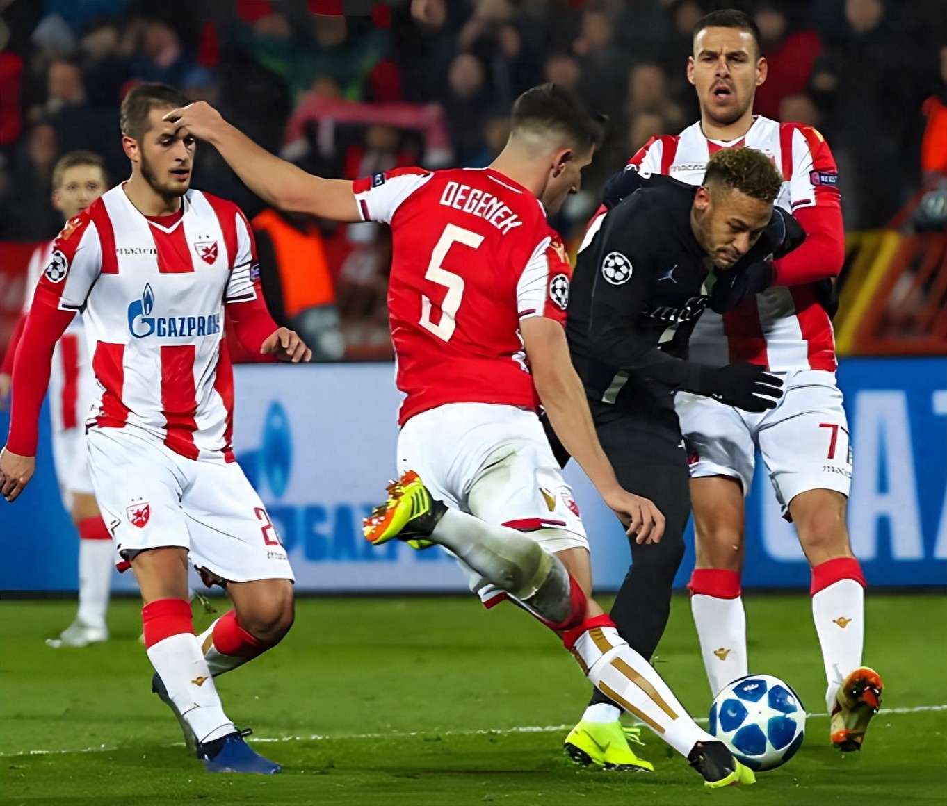 Vòng 25184 bóng đá thắng thua mười bốn trận, chuyên mục Europa, Trung Nhật Lan bảo vệ sân nhà, Nice gặp khó khăn