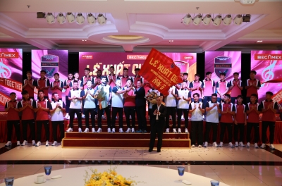 Cựu vương V.League công khai mục tiêu trở lại sau một mùa xuống hạng