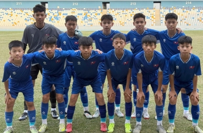 Thắng 2-0 đội Trung Quốc, đại diện Việt Nam vào bán kết giải quốc tế