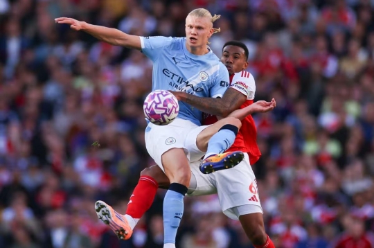 Siêu trung vệ Arsenal nói thẳng về Haaland trước chung kết Carabao Cup