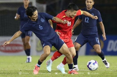 CĐV Campuchia thốt lên 1 điều khi cùng bảng ĐT Việt Nam ở AFF Cup