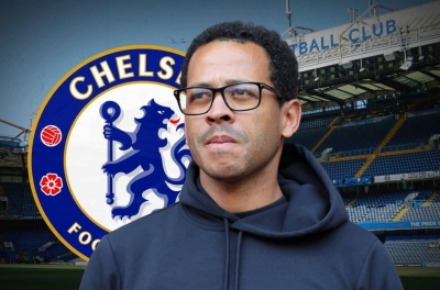 Liam Rosenior bị 2 cầu thủ Chelsea 'chơi khăm' trước khi bị sa thải