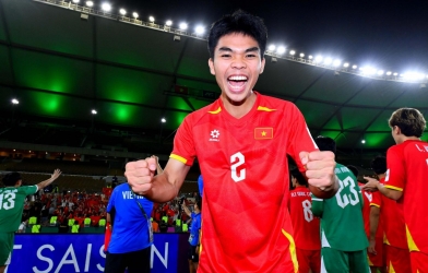 NÓNG: Thần đồng 19 tuổi bất ngờ lỡ hẹn với U23 Việt Nam