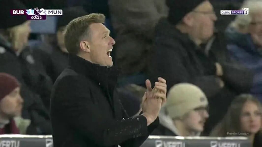 Man United chính thức công bố Fletcher dẫn dắt đội đấu Brighton! HLV Fletcher tiếc nuối vì không giành chiến thắng, không hài lòng với bàn thắng của Lima bị từ chối