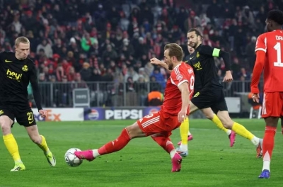 Harry Kane tỏa sáng, Bayern hiên ngang vào top 8 Champions League