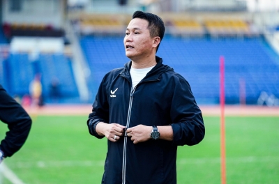 HLV Thanh Hoá: 'Chúng tôi không cần ưu ái, chỉ cần một cuộc chơi công bằng'