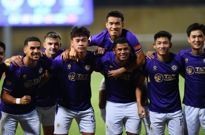 Hà Nội tiếp tục thăng hoa, Nam Định nuôi hy vọng top 3