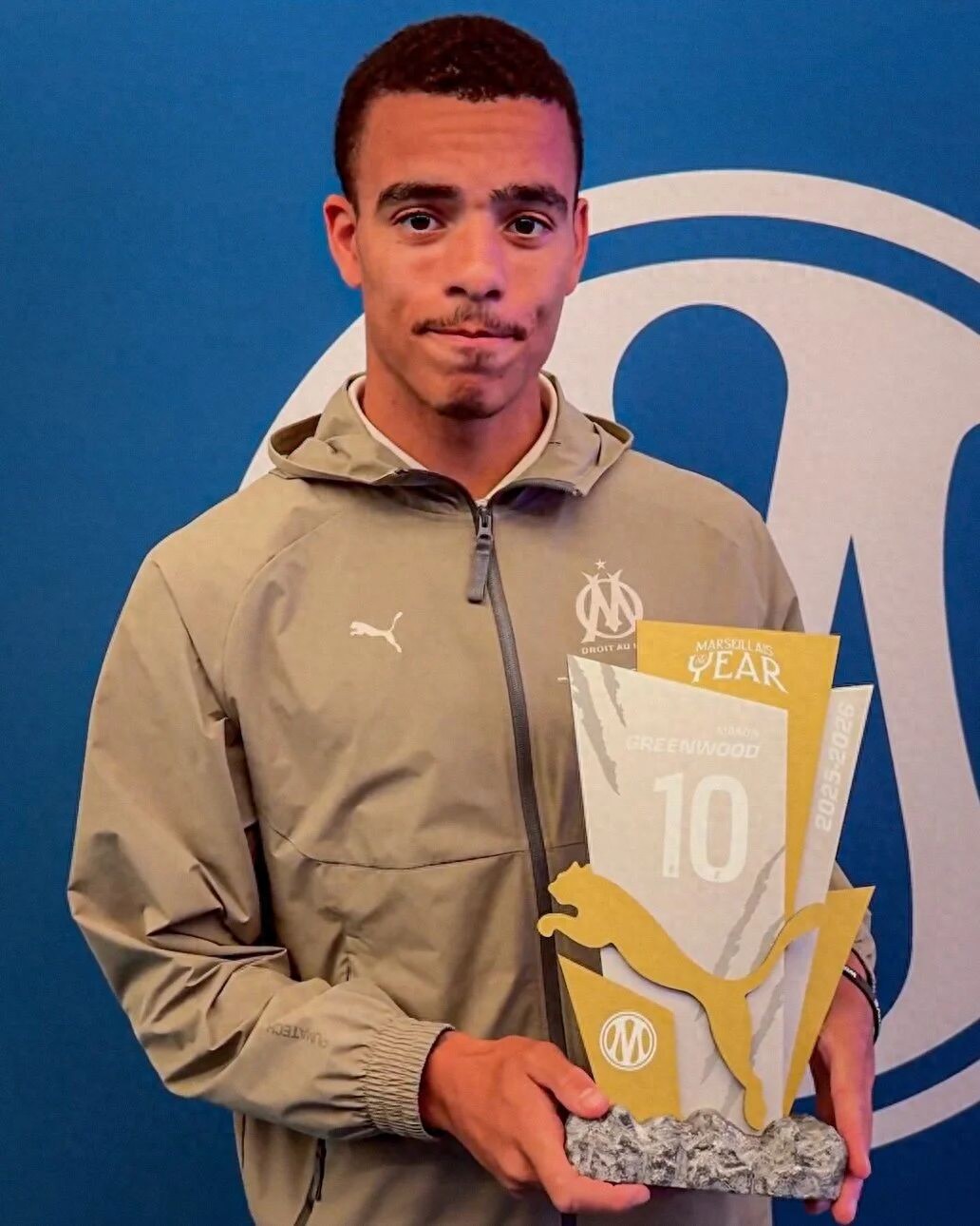 Roma sắp gửi tiền cho Manchester United? Bầy sói đỏ muốn ký Greenwood, Man Utd được chia lợi nhuận, Zirkzee cũng là mục tiêu