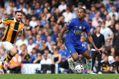 Stamford Bridge náo loạn, Chelsea và Hull City tạo trận cầu 4 bàn nảy lửa